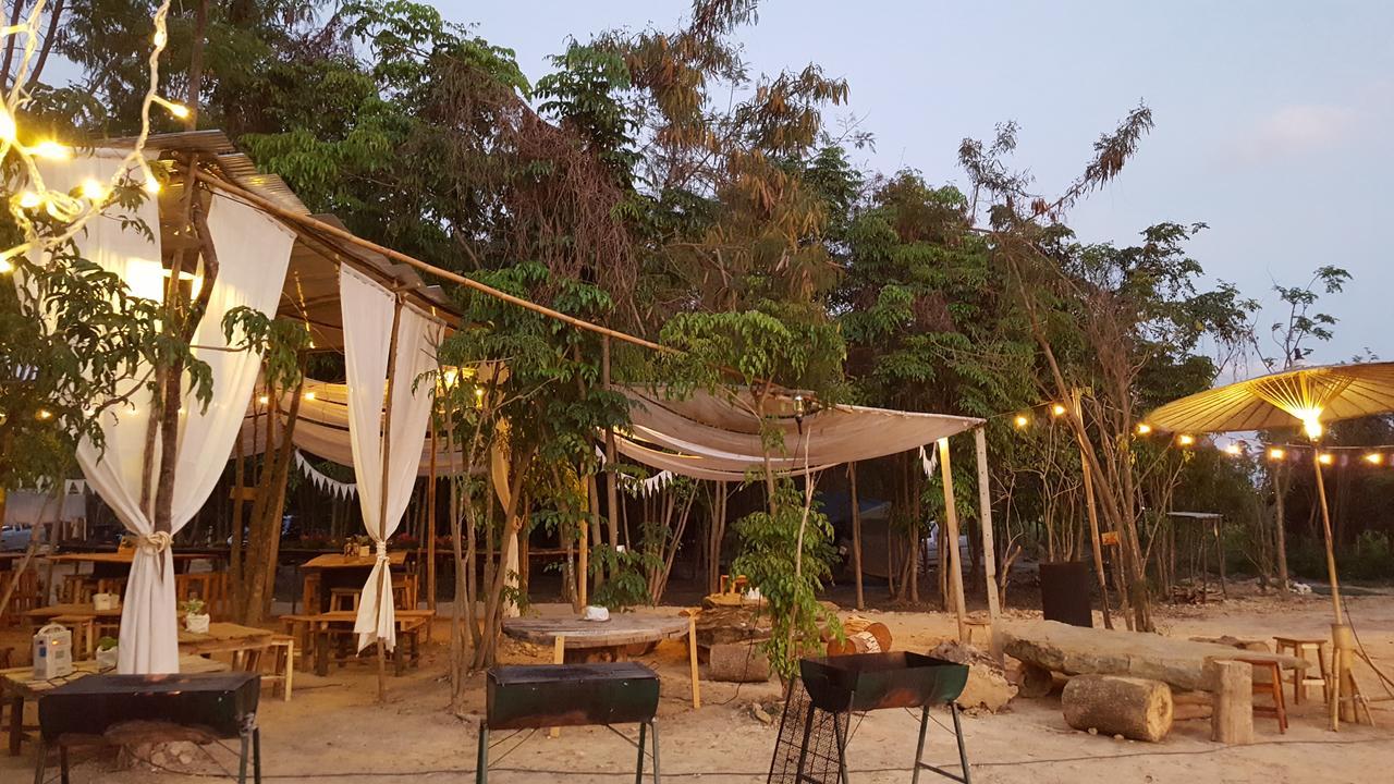 Hotel Camp Story Chiangmai Chiang Mai Exterior foto